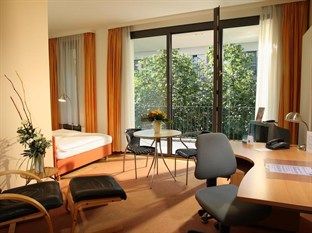 Residenz Am Deutschen Theater 3* Berlijn